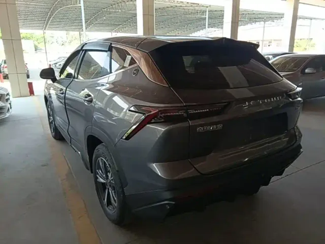 Jetour Dashing — Фото автомобиля 4