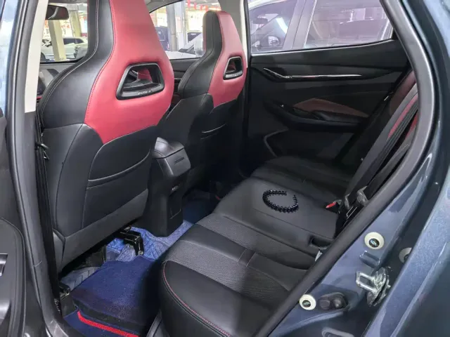 Changan Oushang X5 — Фото автомобиля 10