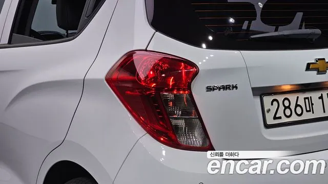 Chevrolet Spark — Фото автомобиля 8