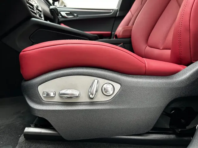 Porsche Macan — Фото автомобиля 6