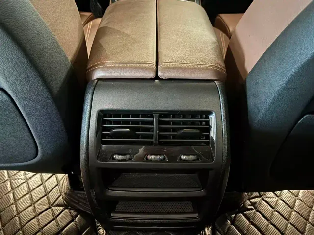 BMW X5 — Фото автомобиля 18