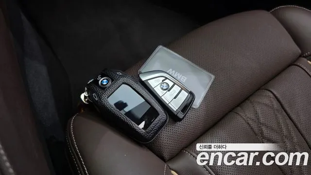 BMW 5-Series — Фото автомобиля 3