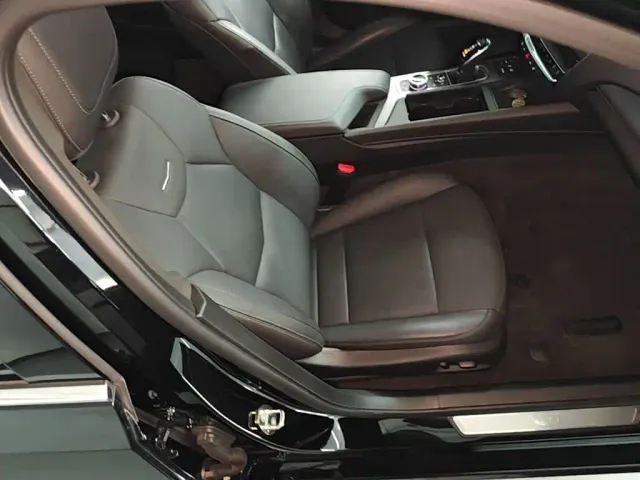 Cadillac CT5 — Фото автомобиля 24