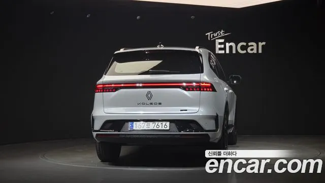 Renault-KoreaSamsung Grand Koleos Grand Koleos — Фото автомобиля 4