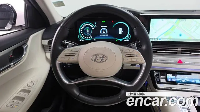 Hyundai Grandeur — Фото автомобиля 10