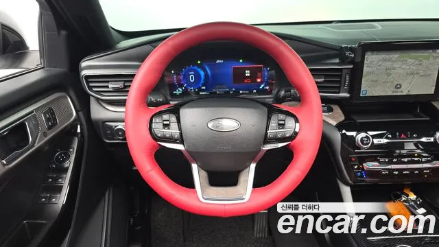 Ford Explorer Explorer 6 поколение 3.0 Platinum 4WD — Фото автомобиля 13