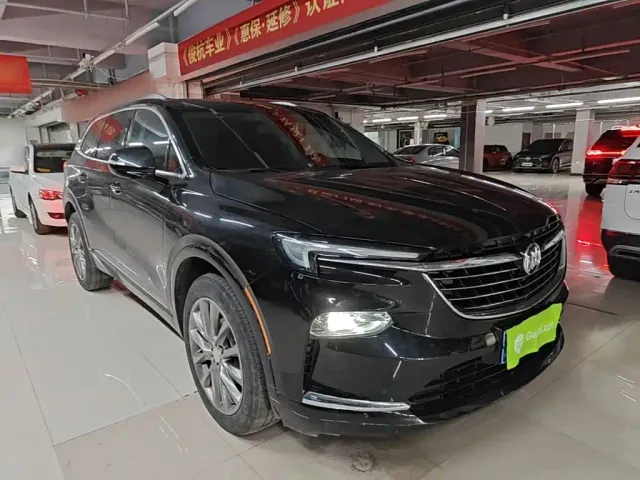 Buick Enclave — Фото автомобиля 3