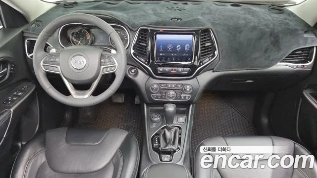 Jeep Cherokee KL — Фото автомобиля 7
