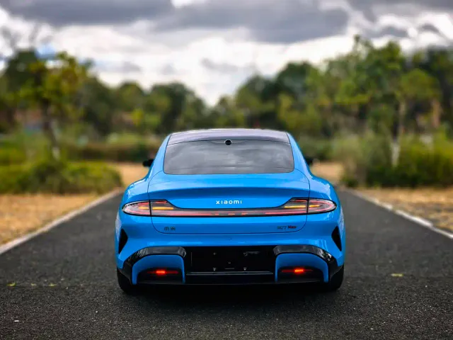 Xiaomi SU7 — Фото автомобиля 7