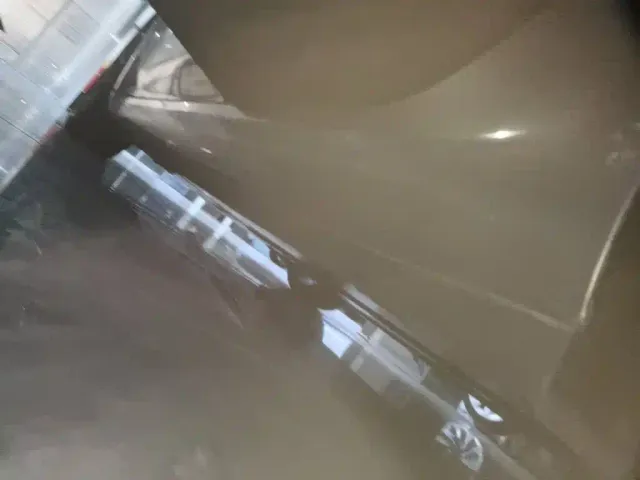 Tesla Model 3 — Фото автомобиля 21