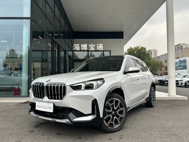 BMW X1 — Фото автомобиля 4