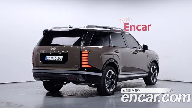 Hyundai Palisade Palisade (LX3) Бензин 2.5T 4WD 7 мест — Фото автомобиля 2