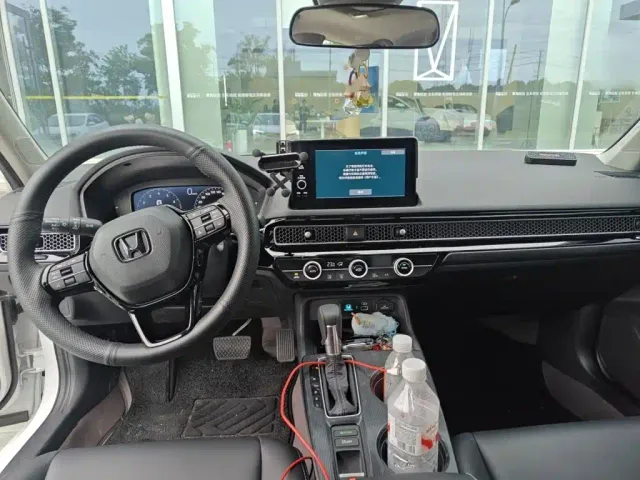 Honda Civic — Фото автомобиля 12