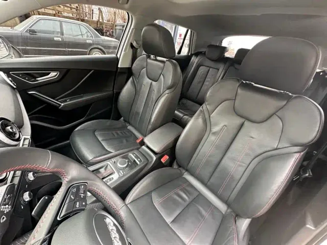 Audi Q2L — Фото автомобиля 14