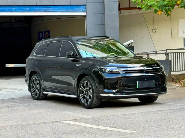 Aito M7 — Фото автомобиля 3
