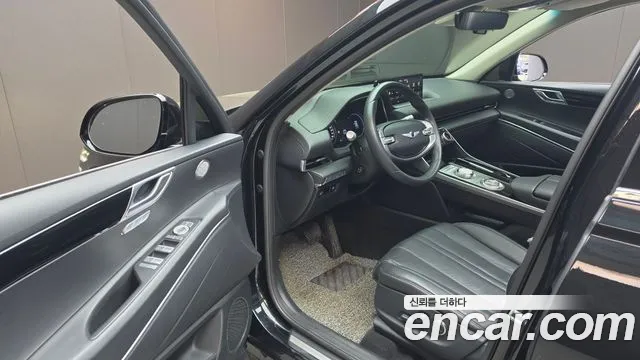 Genesis GV80 — Фото автомобиля 15