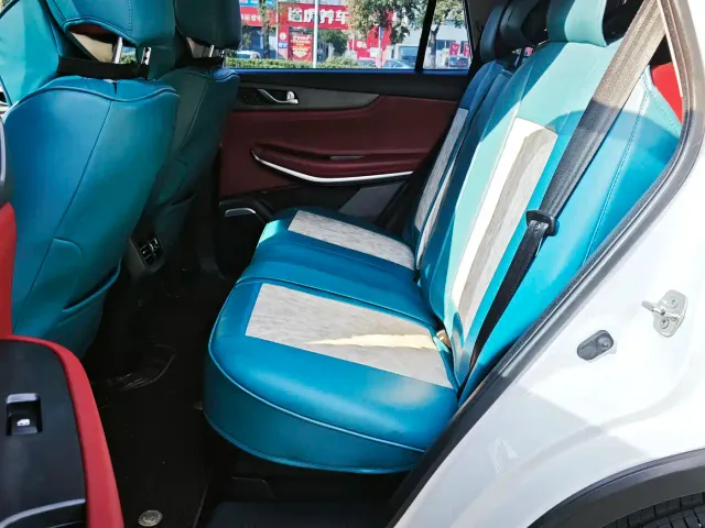 Changan CS75 — Фото автомобиля 7