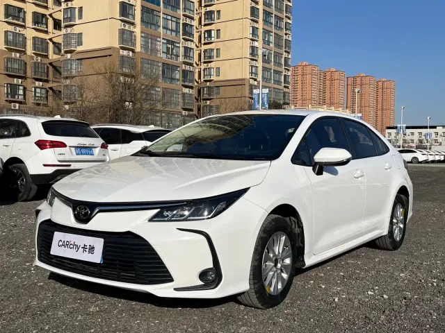 Фотография автомобиля — Toyota Corolla