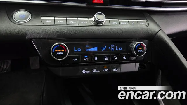 Hyundai Avante CN7 — Фото автомобиля 23
