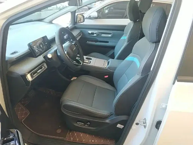 Aion AION Y 2024 Plus 510 Smart Driving Edition — Фото автомобиля 14