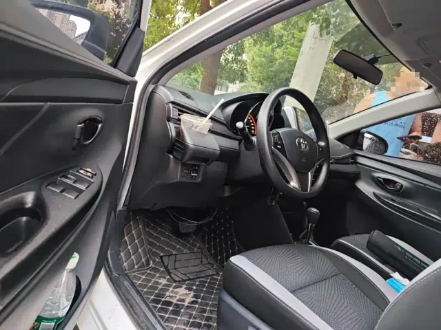 Toyota YARiS L Zhi Xuan — Фото автомобиля 12