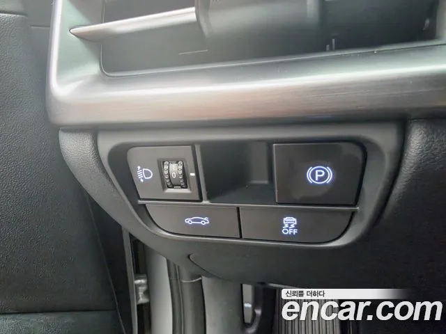 Hyundai Grandeur GN7 — Фото автомобиля 16