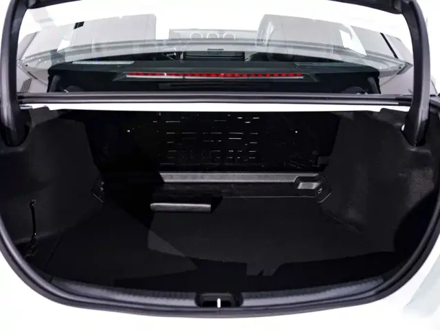 Mercedes-Benz C-Class — Фото автомобиля 29