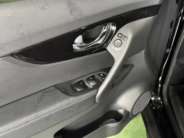 Nissan X-Trail — Фото автомобиля 6