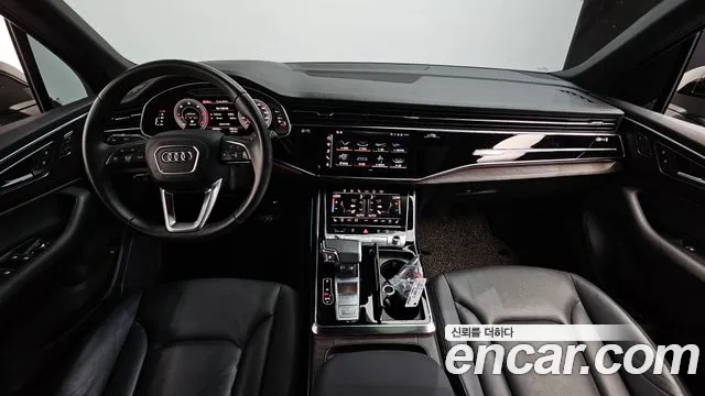Audi Q7 45 TDI quattro Premium — Фото автомобиля 5