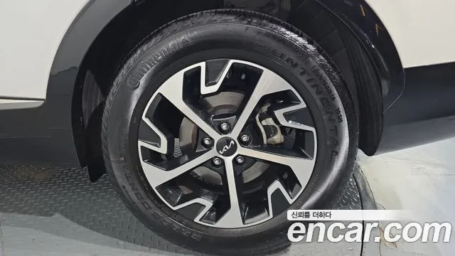 Kia Sportage 5th Gen — Фото автомобиля 6