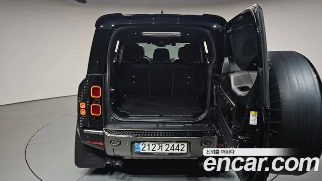 Land Rover Defender L663 — Фото автомобиля 19