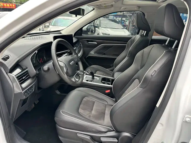 Haval H6 — Фото автомобиля 12