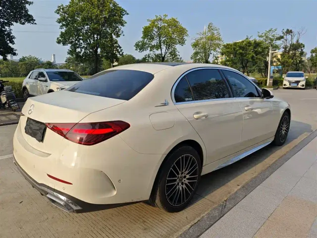 Mercedes-Benz C-Class — Фото автомобиля 8