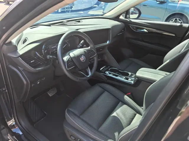 Buick Envision S — Фото автомобиля 4