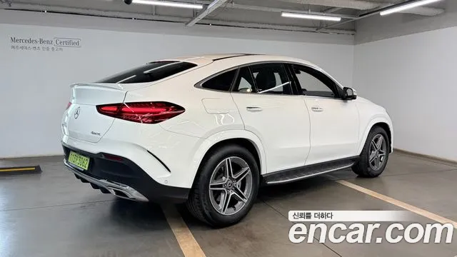 Mercedes-Benz GLE-Class — Фото автомобиля 2