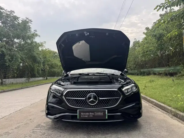 Mercedes-Benz E-Class — Фото автомобиля 7