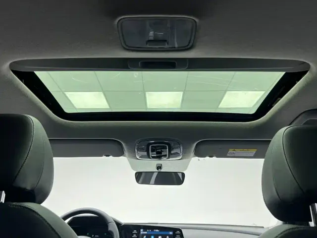 Hyundai Elantra — Фото автомобиля 21