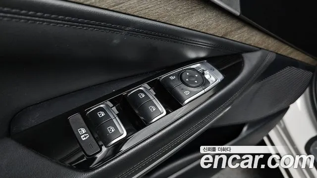 Kia K8 K8 Hybrid — Фото автомобиля 17