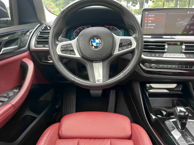 BMW X3 — Фото автомобиля 16