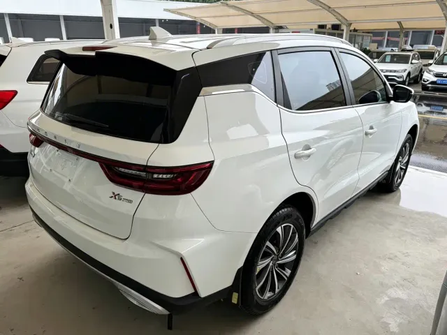 Geely Vision X6 — Фото автомобиля 14