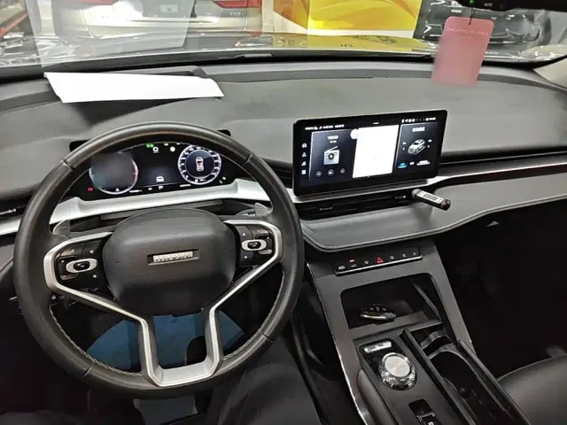 Haval H6 — Фото автомобиля 9