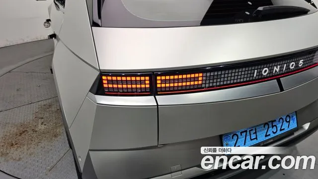 Hyundai Ioniq5 Long Range AWD — Фото автомобиля 22