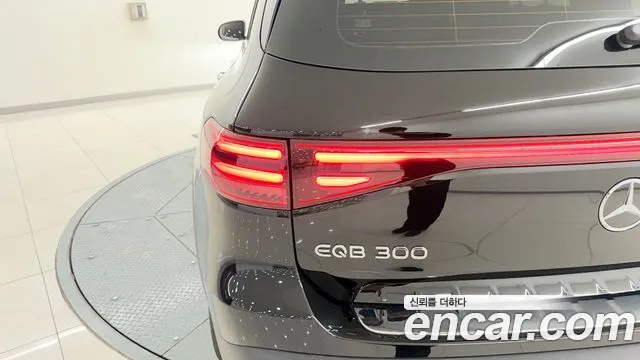 Mercedes-Benz EQB X243 — Фото автомобиля 11