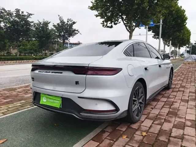 BYD Han — Фото автомобиля 6