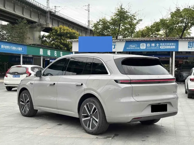 Li Auto L6 — Фото автомобиля 4