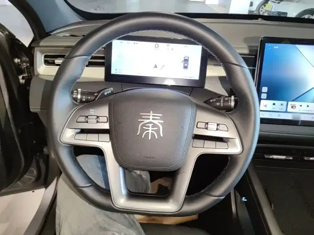 BYD Qin PLUS — Фото автомобиля 10