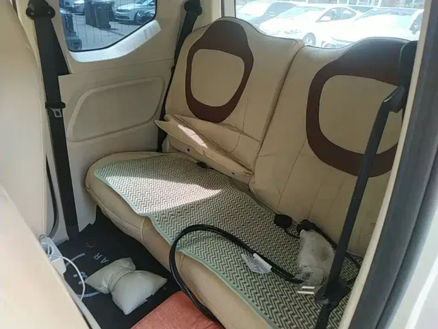 Wuling Hongguang Mini EV — Фото автомобиля 16
