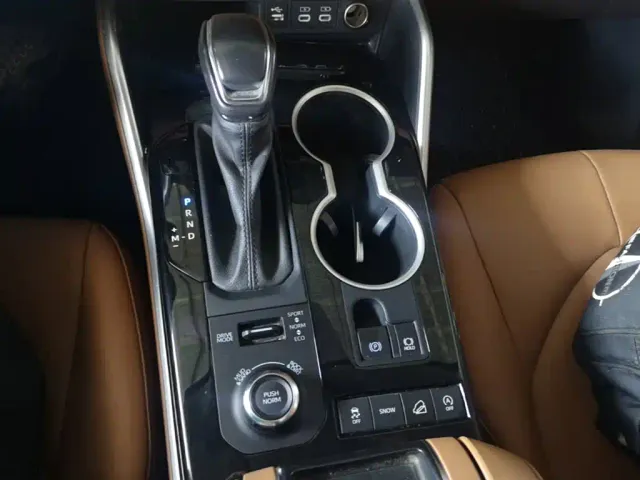Toyota Highlander — Фото автомобиля 9