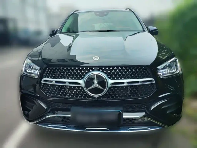 Mercedes-Benz GLE-Class — Фото автомобиля 4