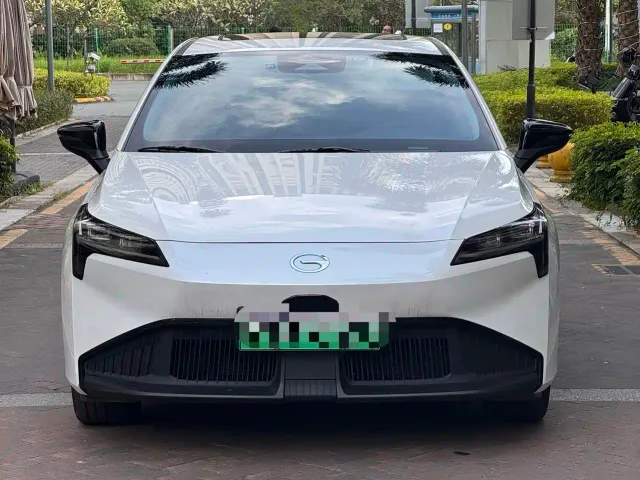 GAC Aion S Plus — Фото автомобиля 2